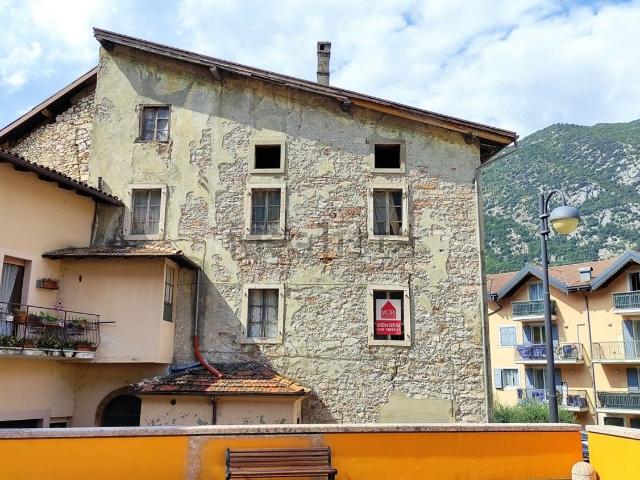Casa in vendita a Comunità della Valle dei Laghi, Padergnone