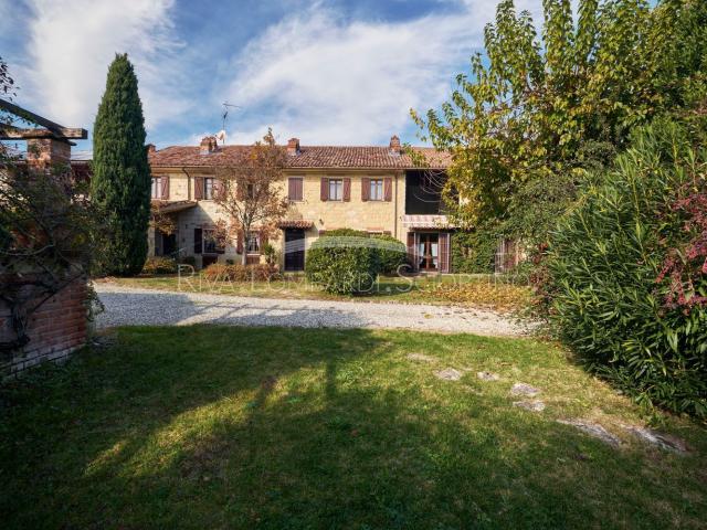 Casa in vendita a Piemonte, Alessandria