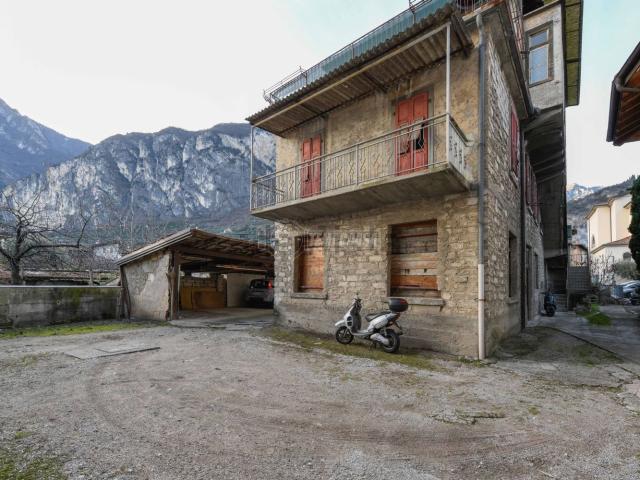 Casa in vendita a Comunità Alto Garda e Ledro, Riva