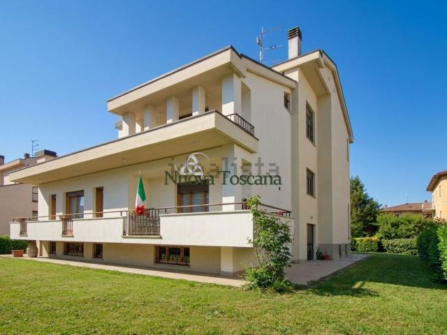 Casa in vendita a La Pace, Arezzo