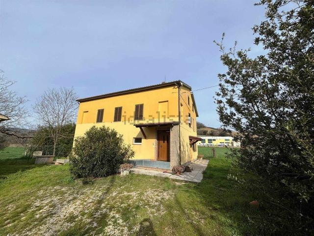 Casa in vendita a Marche, Macerata