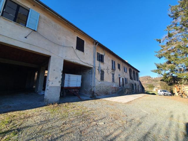 Casa in vendita a Piemonte, Alessandria