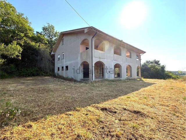Casa in vendita a Marche, Ascoli Piceno