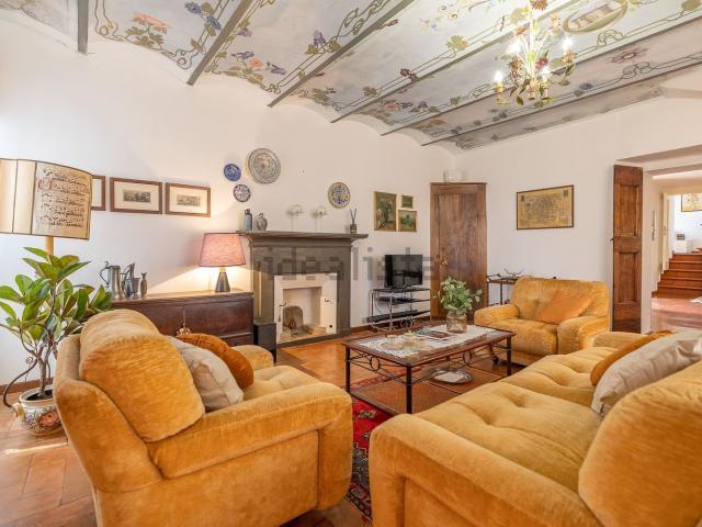 Casa in vendita a Marche, Pesaro E Urbino