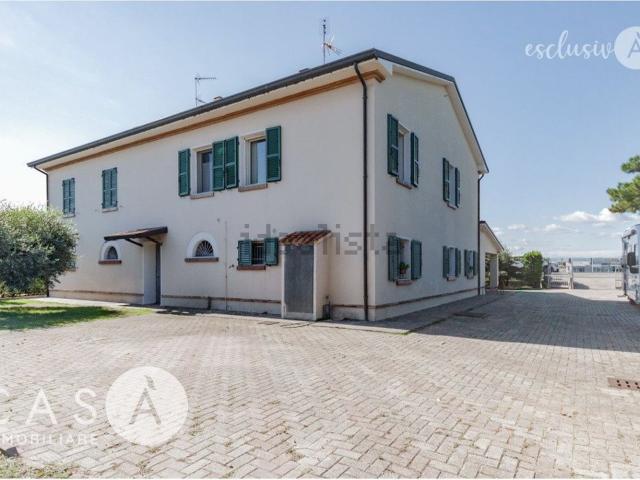 Casa in vendita a Rimini, Reggio Emilia