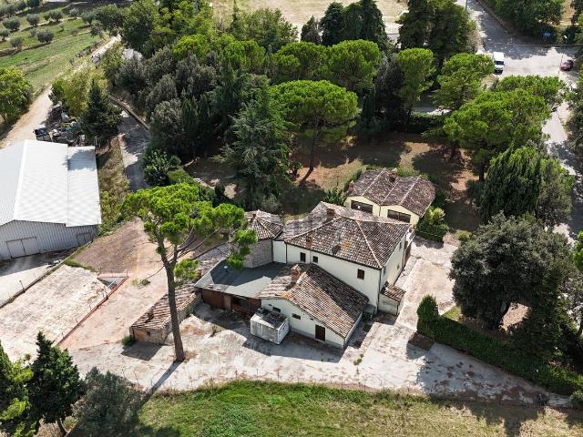 Casa in vendita a Canzano, Abruzzo