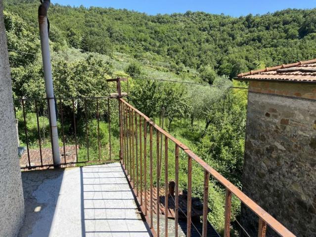 Casa in vendita a Cavallana, Filattiera