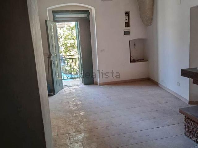 Casa in vendita a Crispiano, Taranto