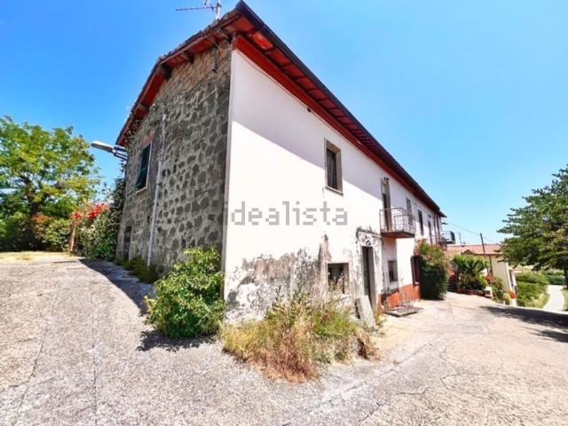 Casa in vendita a Montefiascone, Lazio
