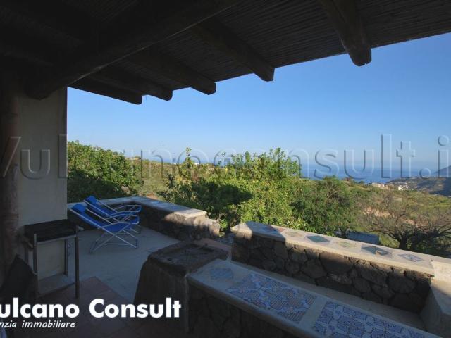 Casa in vendita a Varesana di Sopra, Panarea