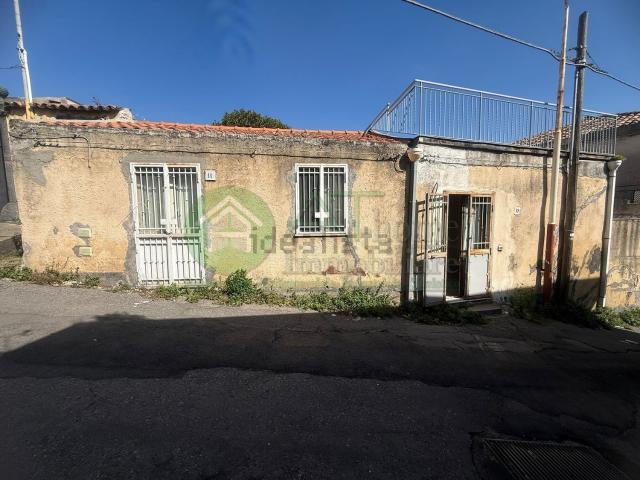Casa in vendita a Trecastagni, Catania