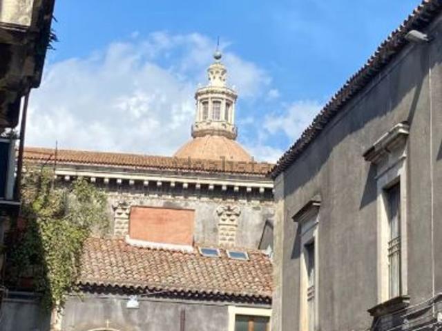 Casa in vendita a Centro storico, Catania