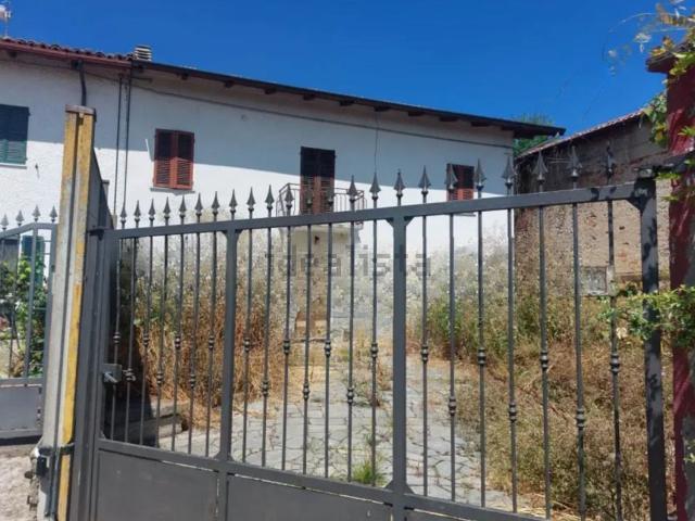 Casa in vendita a Piemonte, Alessandria