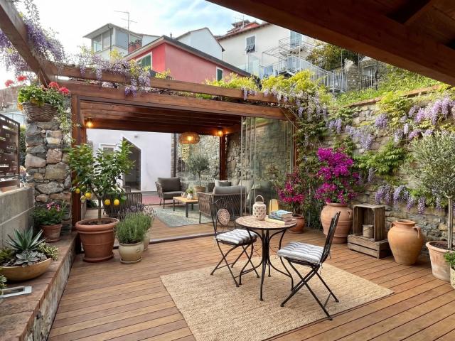 Casa in vendita a Moglio, Alassio