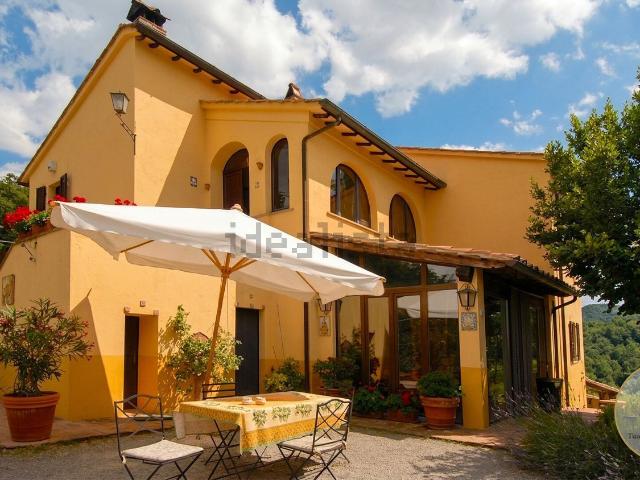 Casa in vendita a Sarteano, Toscana