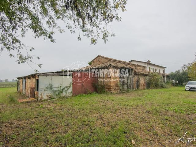 Casa in vendita a Unione dei comuni Valle del Savio, Cesenà