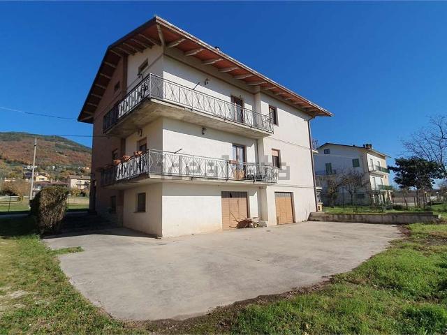 Casa in vendita a Semonte Castello, Gubbio