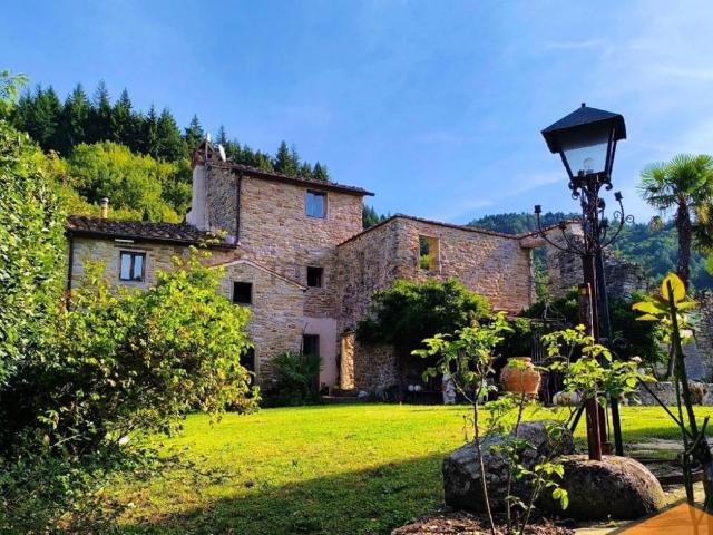 Casa in vendita a Sant'Agata, Scarperia e San Piero