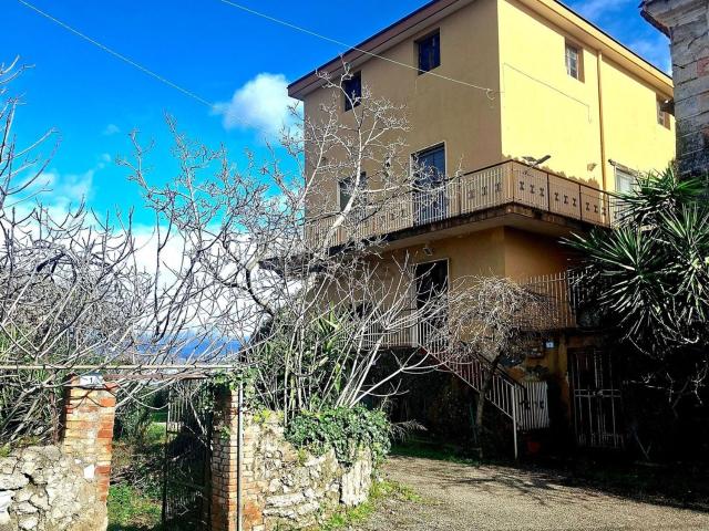 Casa in vendita a Pontecagnano, Campania