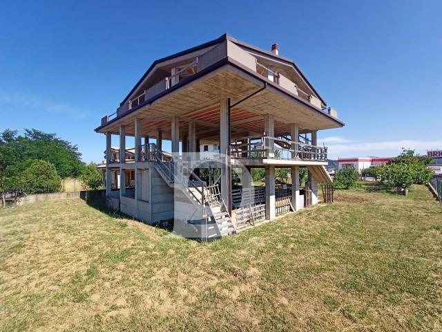 Casa in vendita a Città Sant'angelo, Abruzzo