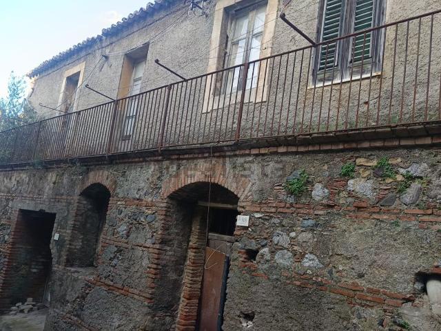 Casa in vendita a Saponara, Sicilia