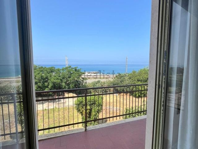 Casa in vendita a Marinella, Calabria
