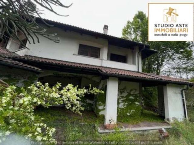 Casa in vendita a Briccolino, Asti