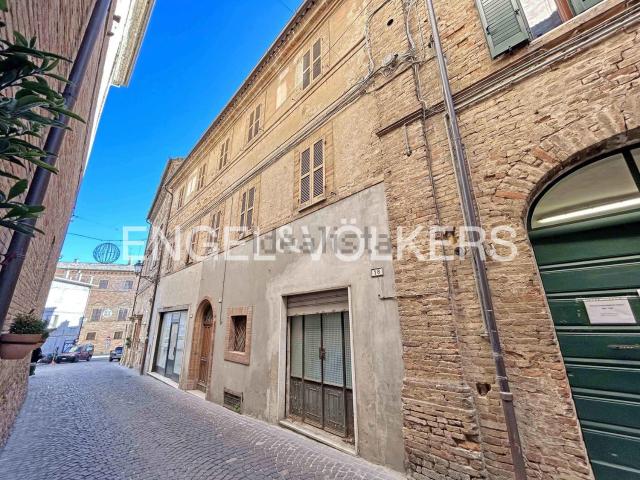 Casa in vendita a Borgo Pintura, Marche
