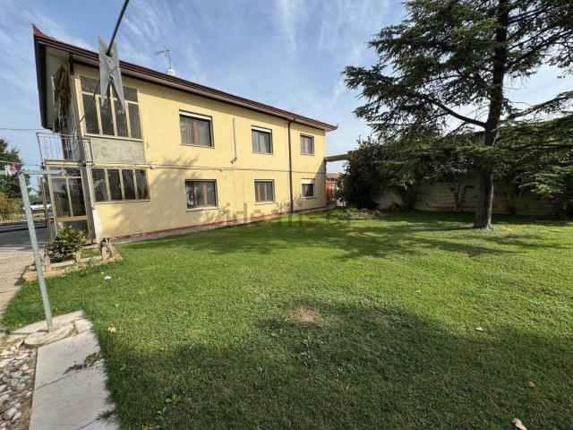 Casa in vendita a Granze, Padova