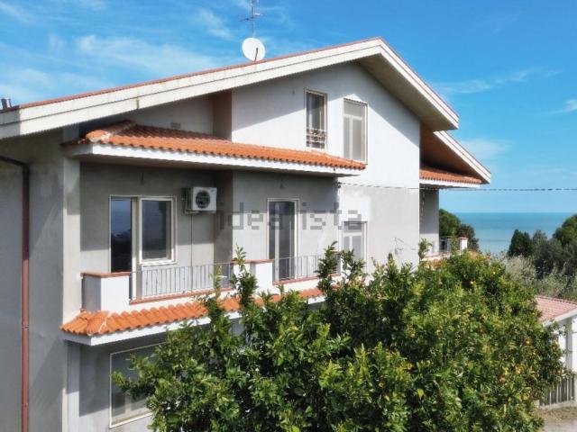 Casa in vendita a Silvi, Abruzzo