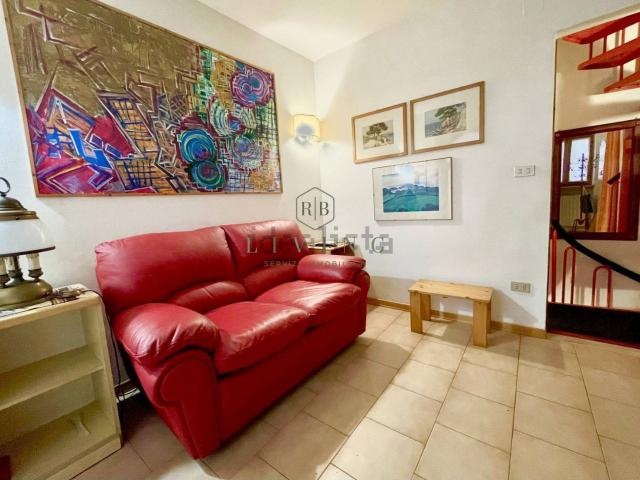 Casa in vendita a Paese Alto, Marche