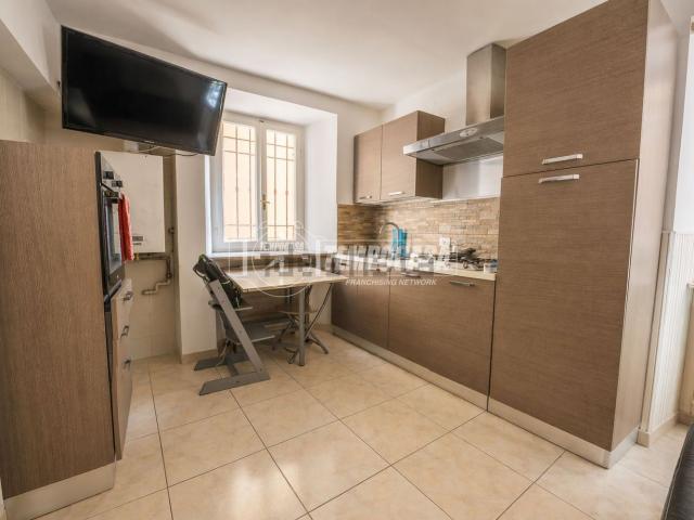 Casa in vendita a Marche, Macerata