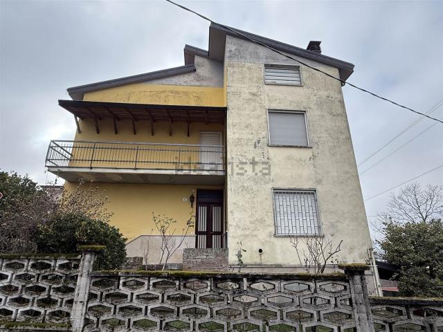 Casa in vendita a Velleia Romana, Lugagnano Val d'Arda