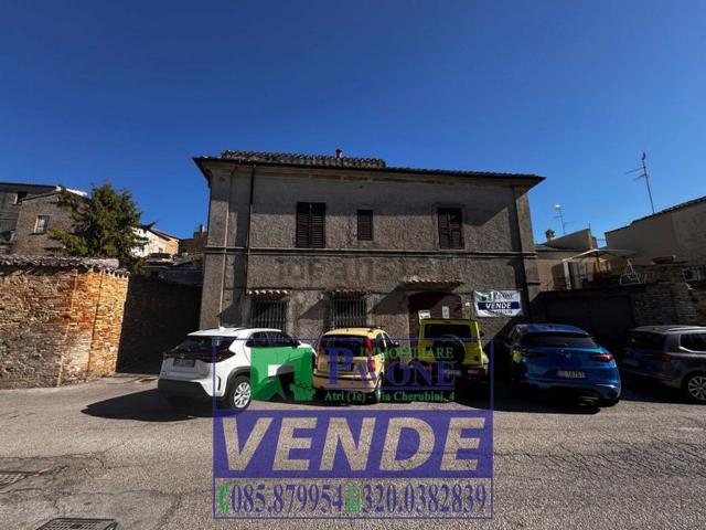 Casa in vendita a Atri, Abruzzo
