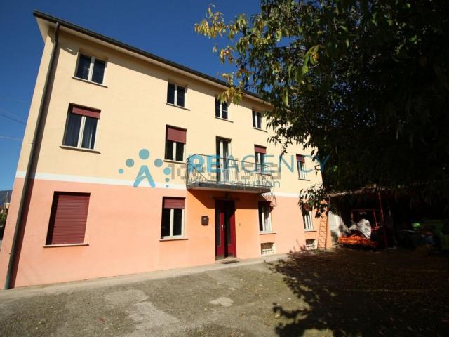 Casa in vendita a Zanè, Veneto