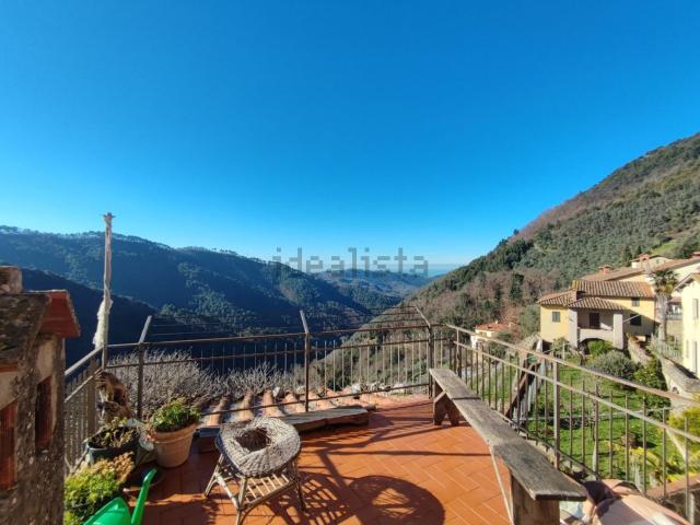 Casa in vendita a Camaiore, Toscana