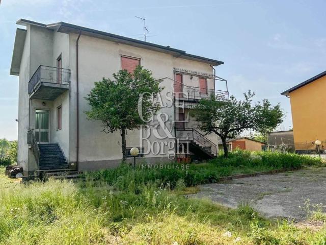 Casa in vendita a Bressana Bottarone, Lombardia