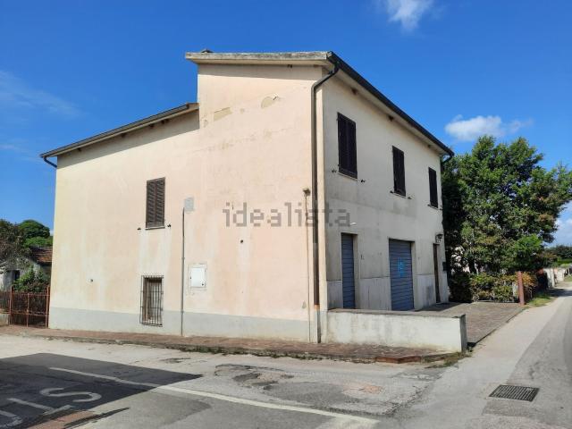 Casa in vendita a Roccastrada, Toscana