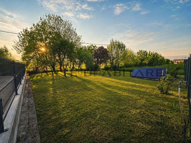Casa in vendita a Dueville, Veneto