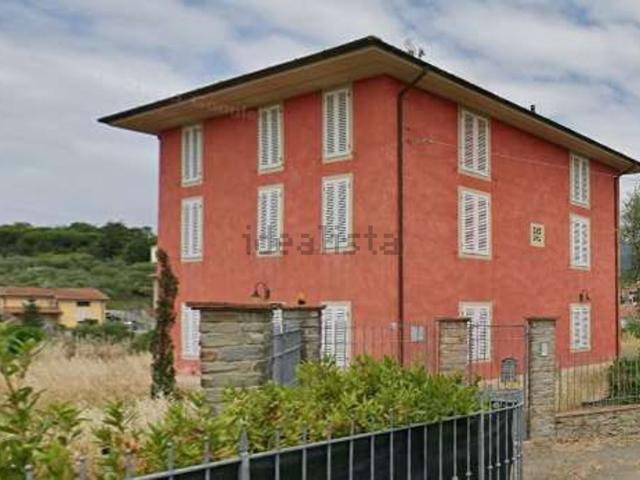 Casa in vendita a Colle del Lupo, Uzzano E Castello