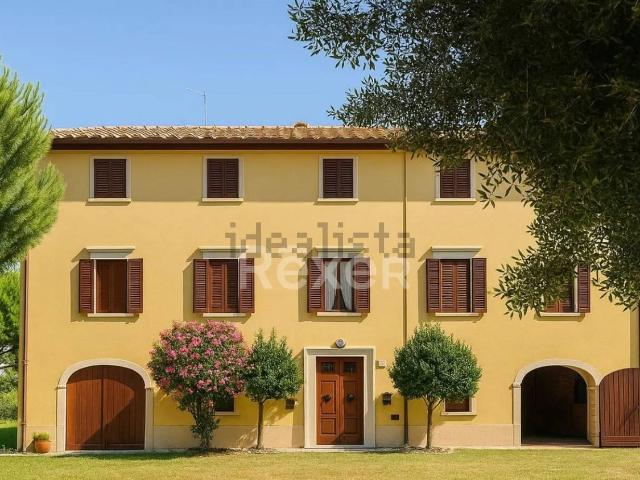 Casa in vendita a Vallefoglia, Marche