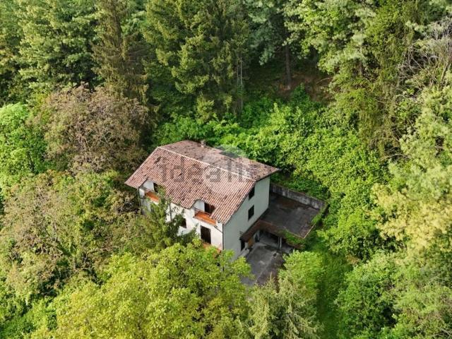 Casa in vendita a Paratico, Lombardia