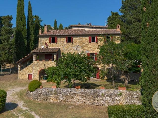 Casa in vendita a Cortona