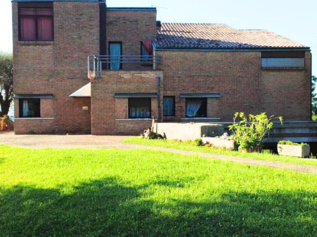 Casa in vendita a Fonte, Cornuda