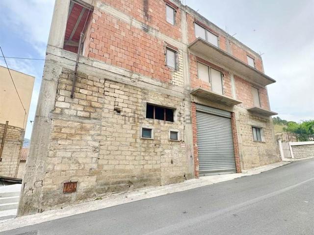 Casa in vendita a Giuliana, Sicilia