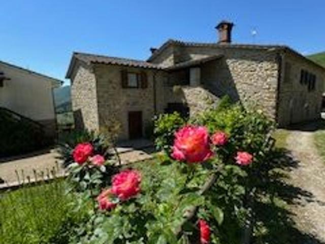 Casa in vendita a Sambrona, Poppi