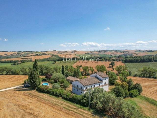 Casa in vendita a Marche, Ancona