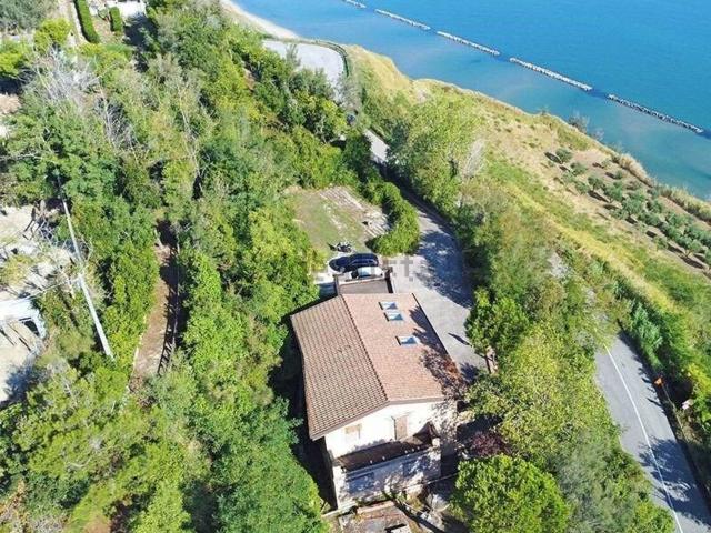 Casa in vendita a Marche, Pesaro E Urbino