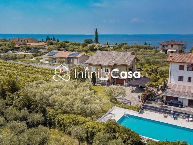 Casa in vendita a Bardolino, Veneto