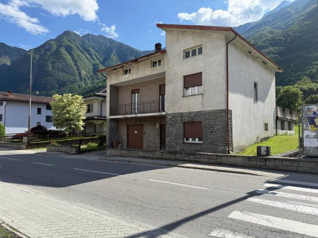 Casa in vendita a Comunità montana della Valchiavenna, San Pietro Samolaco